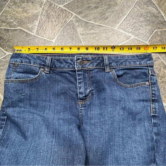 Talbots Signature Crop Flare Petite Jean Capris - Picture 10 of 14